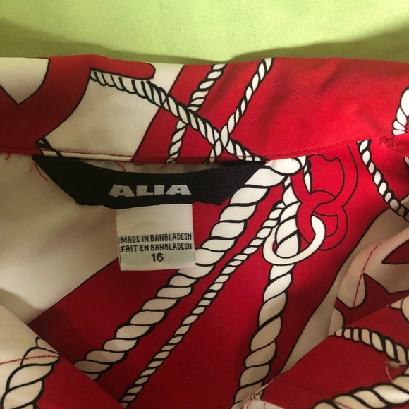 Cool shirt/light jacket - Picture 3 of 4